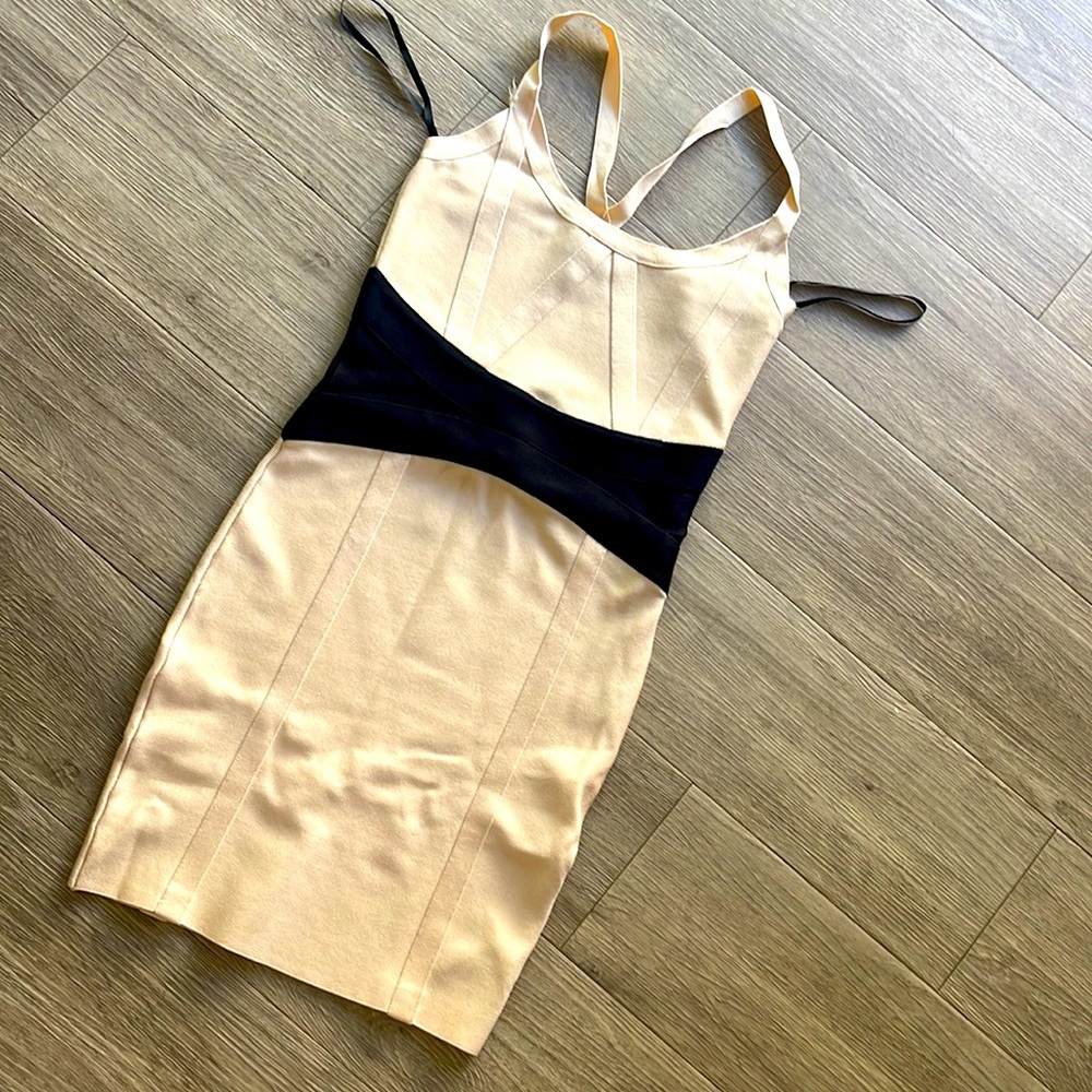 Bebe dress